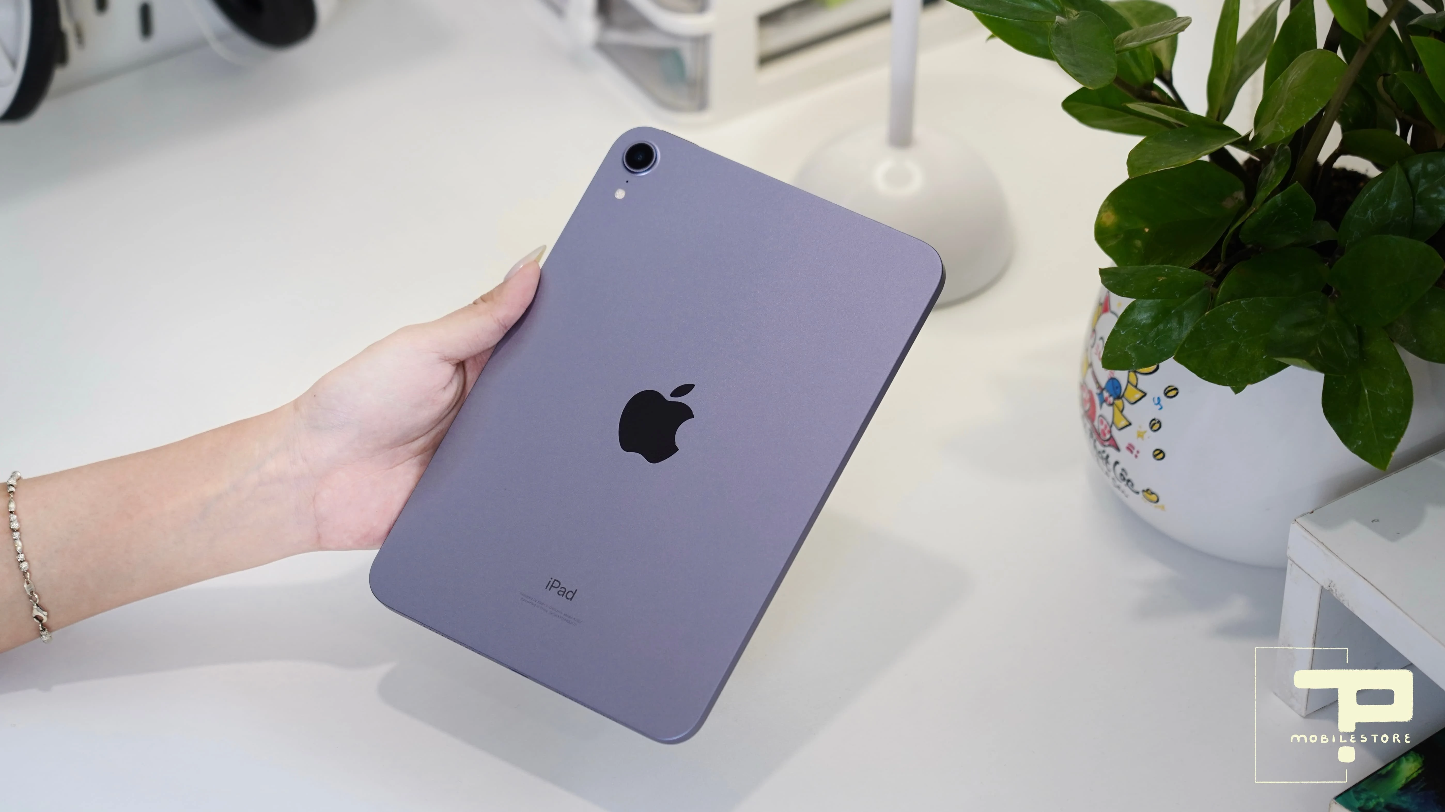 iPad Mini 6 purple